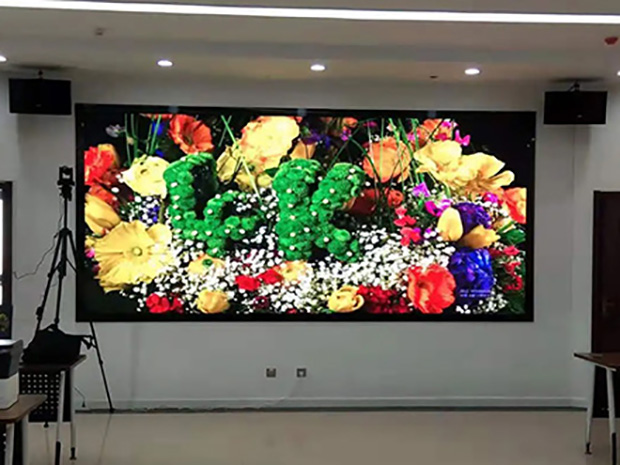 大屏幕LED显示屏：塑造未来视觉体验的巨幕